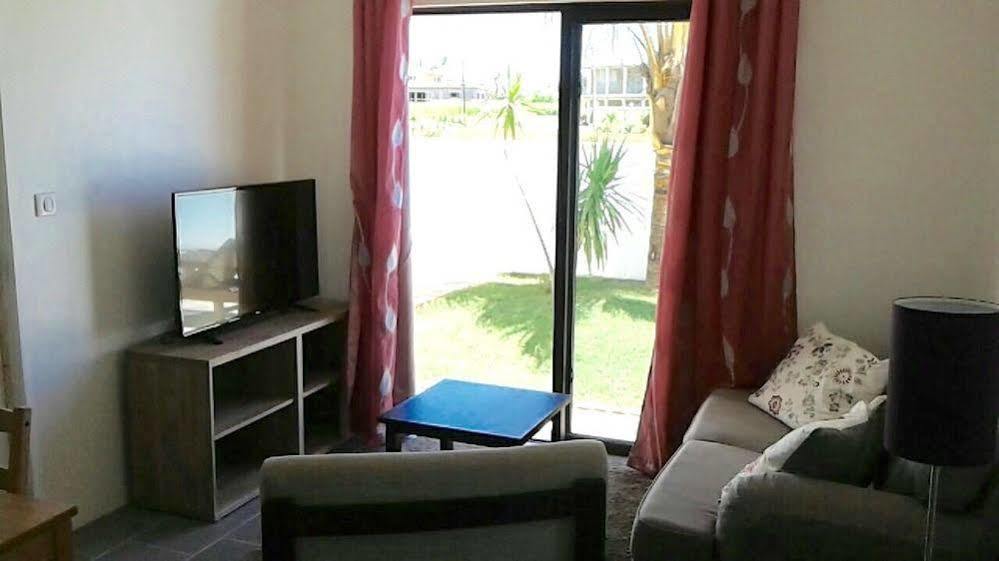 Residence Les Alizes Ла Гулет Екстериор снимка